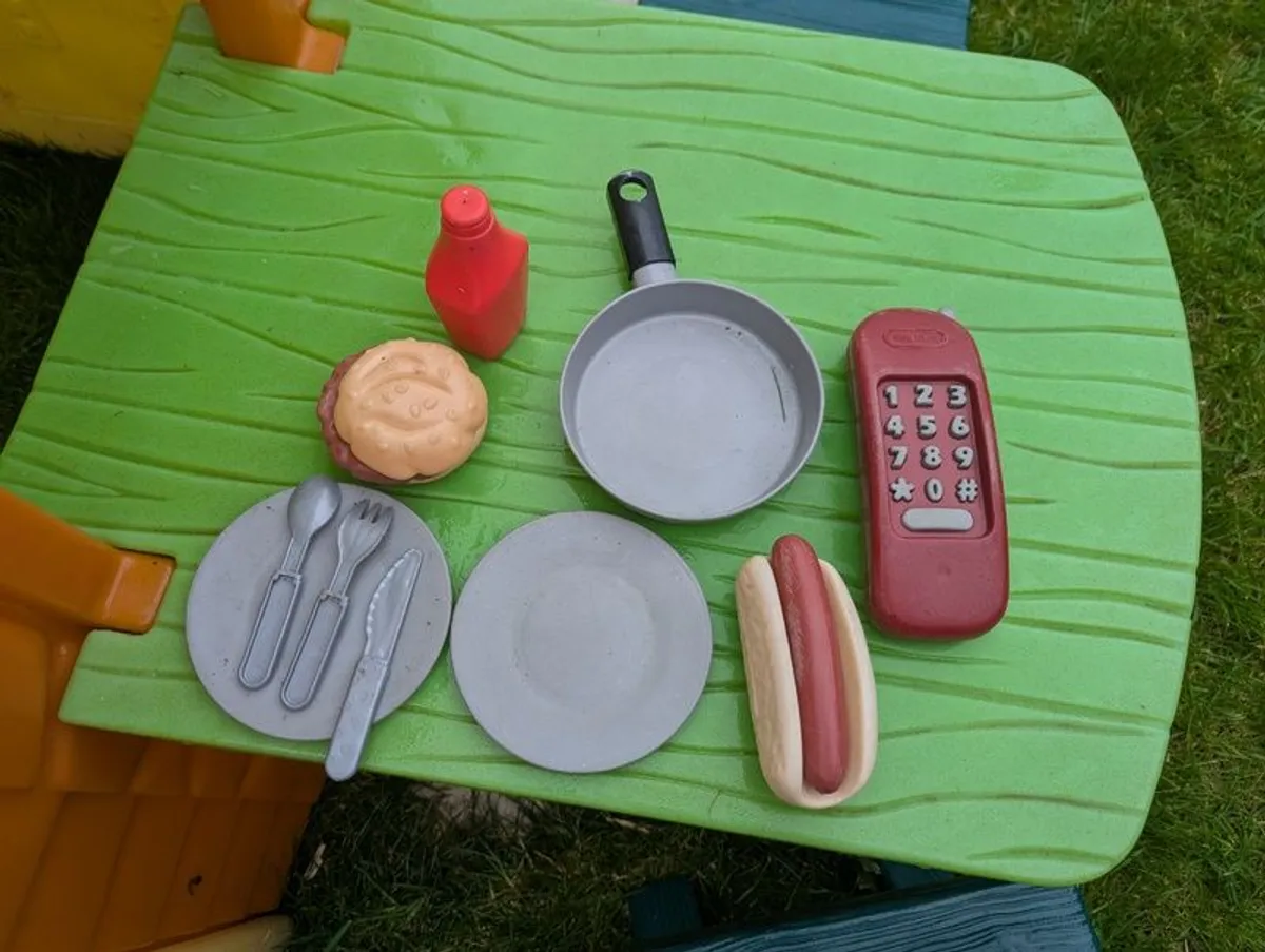 Wendy house - Image 3