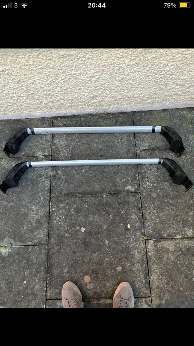 Roof bars - Image 1