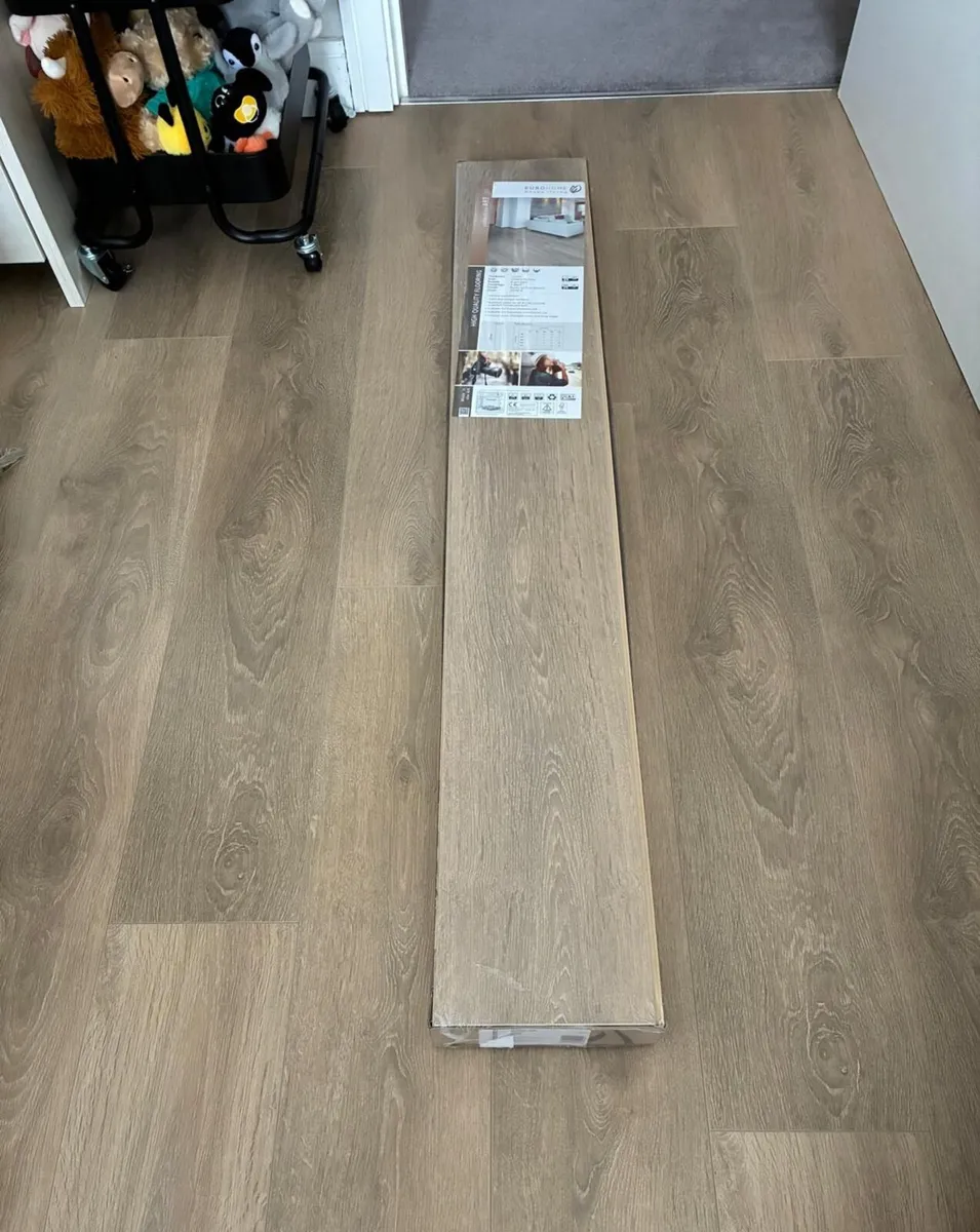 12mm Laminate Flooring (5 boxes) - Image 1