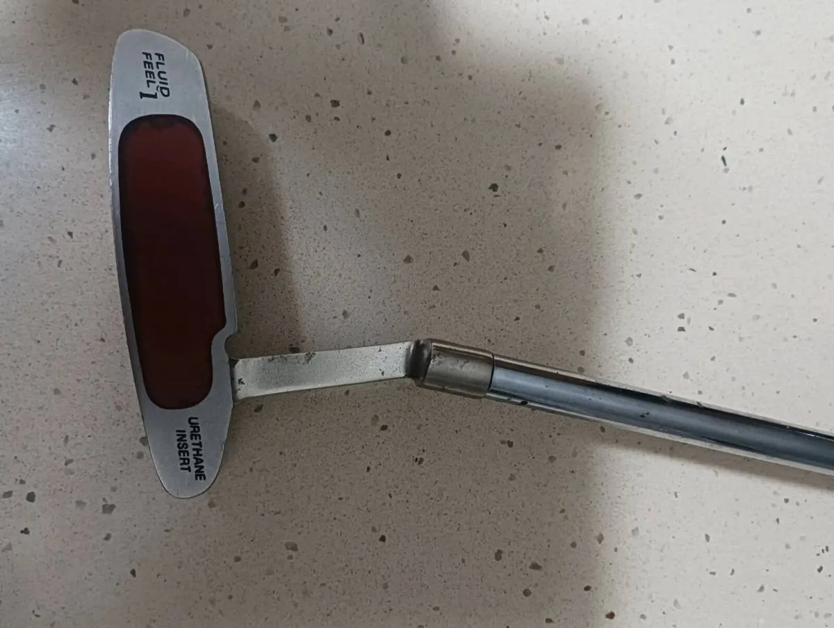 Wilson Deep Red Putter - Image 3