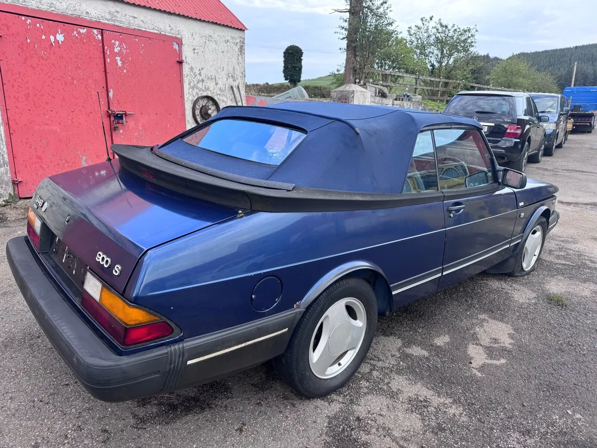 Saab 900 TURBO Manual convertible - Image 2