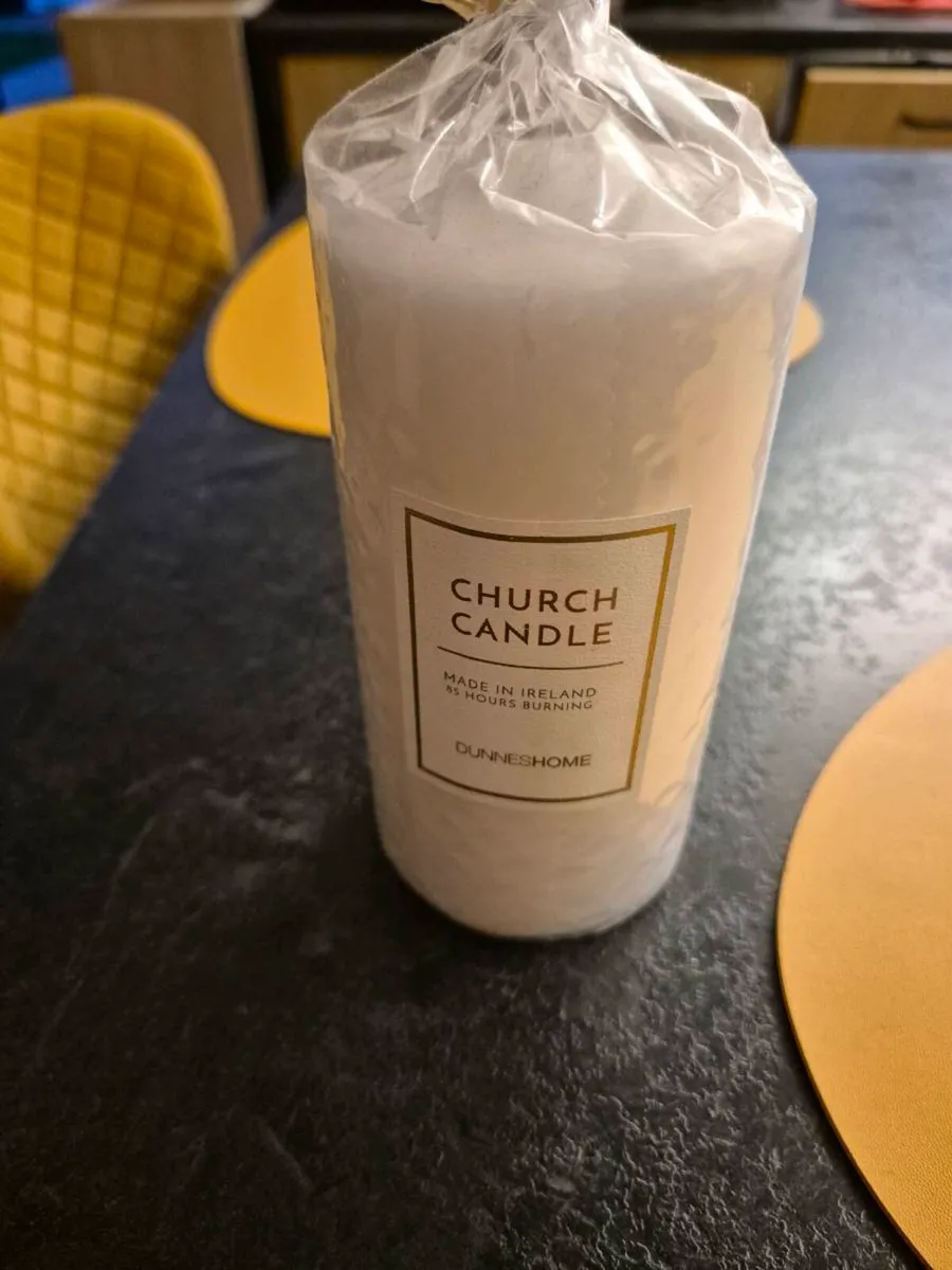 Brand new Dunnes candle - Image 1