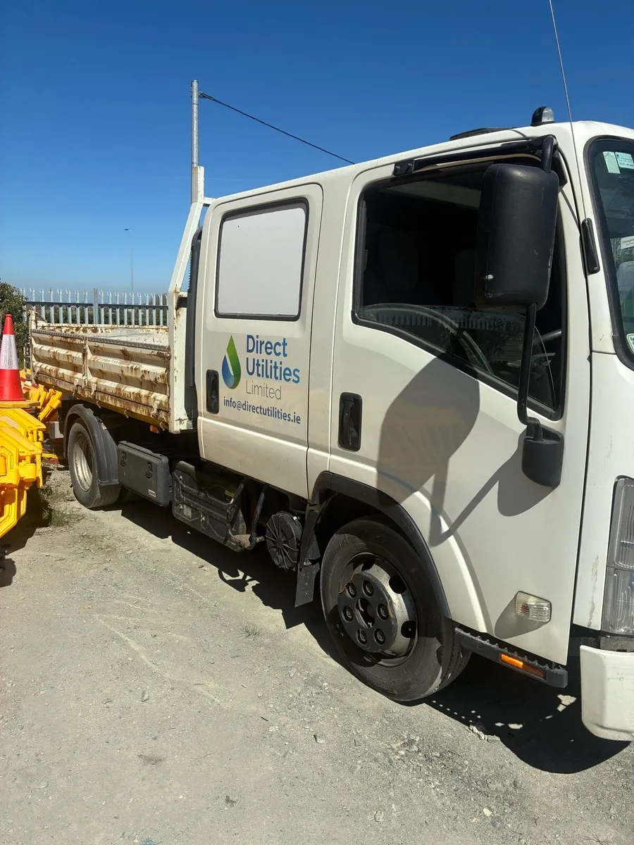 Isuzu N Series NPR85 6.5T Tipper - Image 2