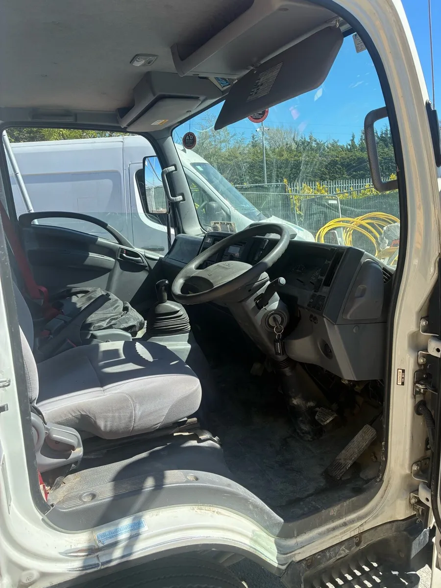 Isuzu N Series NPR85 6.5T Tipper - Image 3
