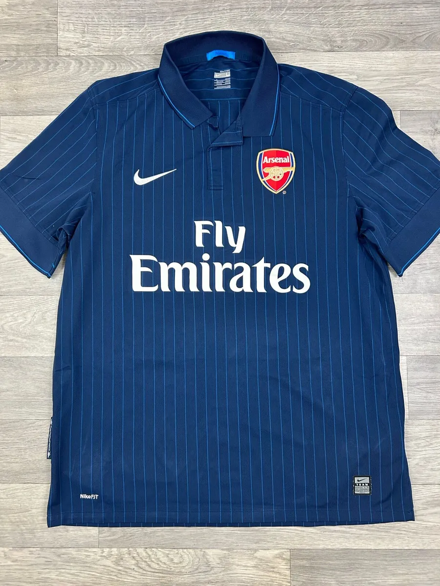 Vintage 2009 Arsenal London Away Jersey Shirt L - Image 2