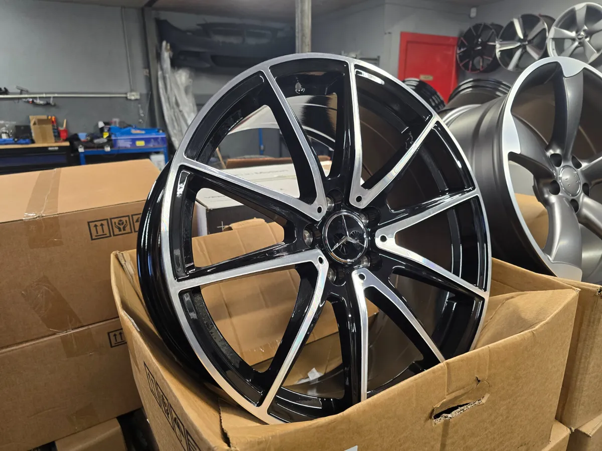 **Special** 19" Mercedes AMG Style