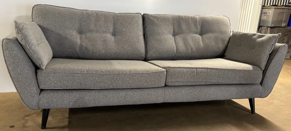 4 seater Couch - Image 4