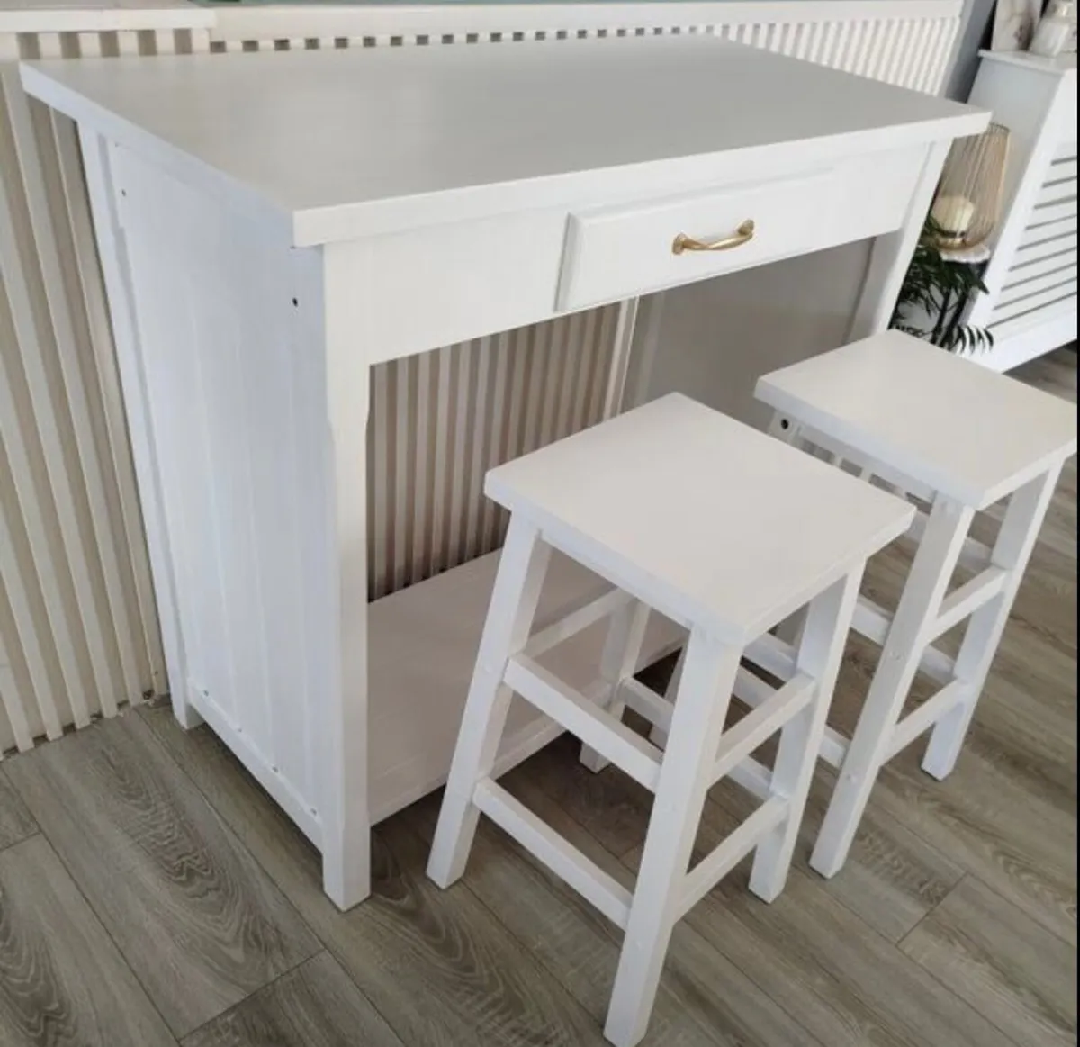 Breakfast Bar - Image 3