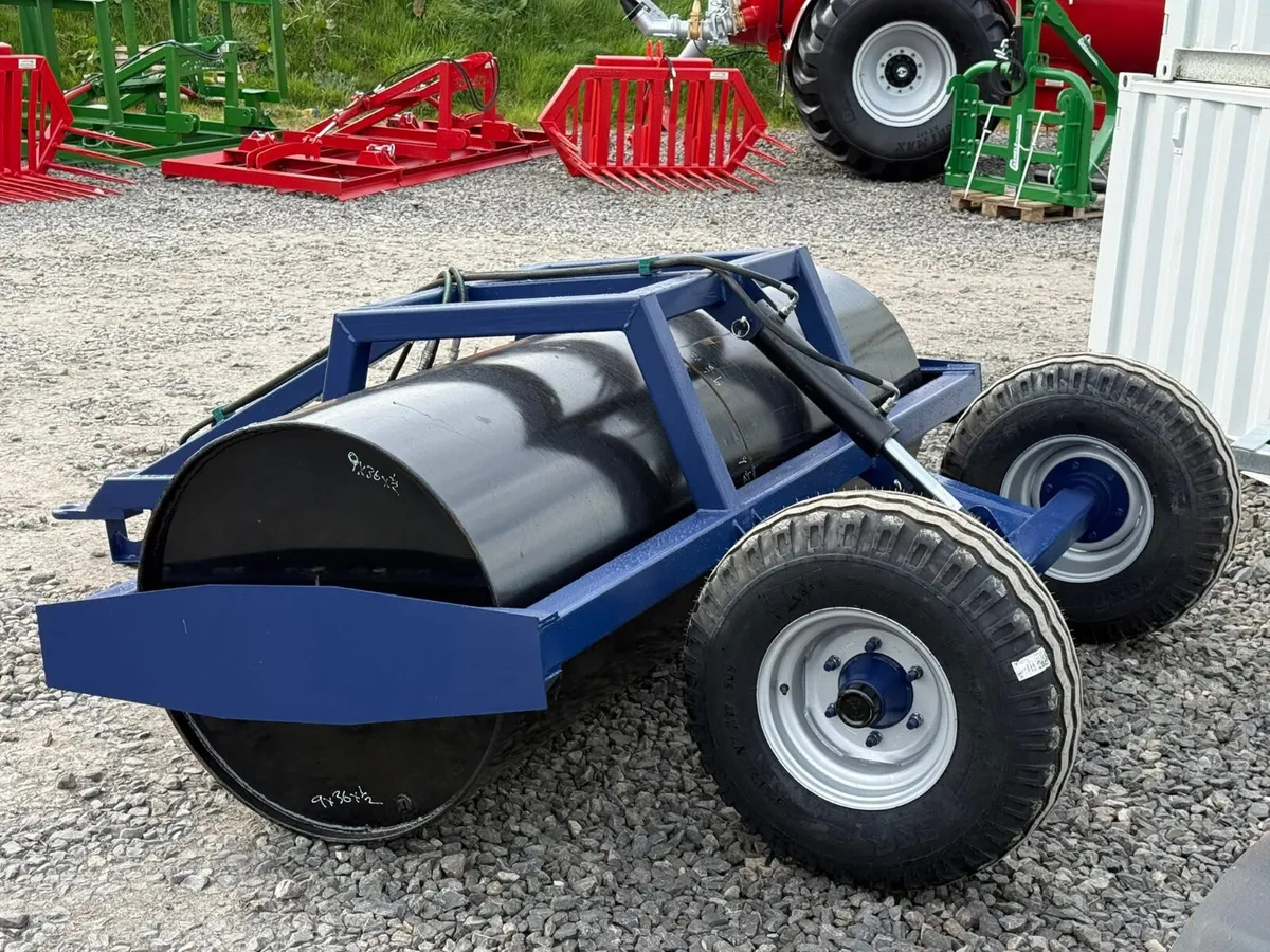 GORMLEY ROAD TOW HYDRAULIC LAND ROLLER 9FT - Image 3