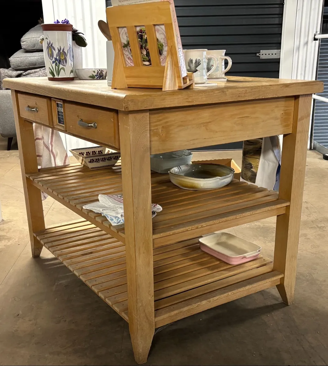 Denby Kitchen Island - Image 2