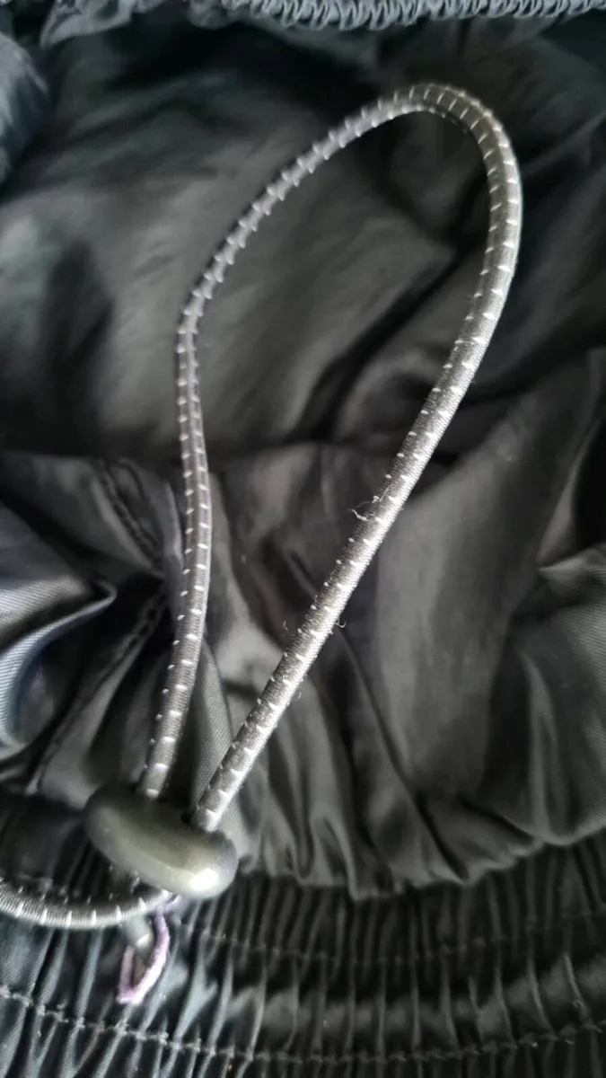 Ladies waterproof trousers - Image 2