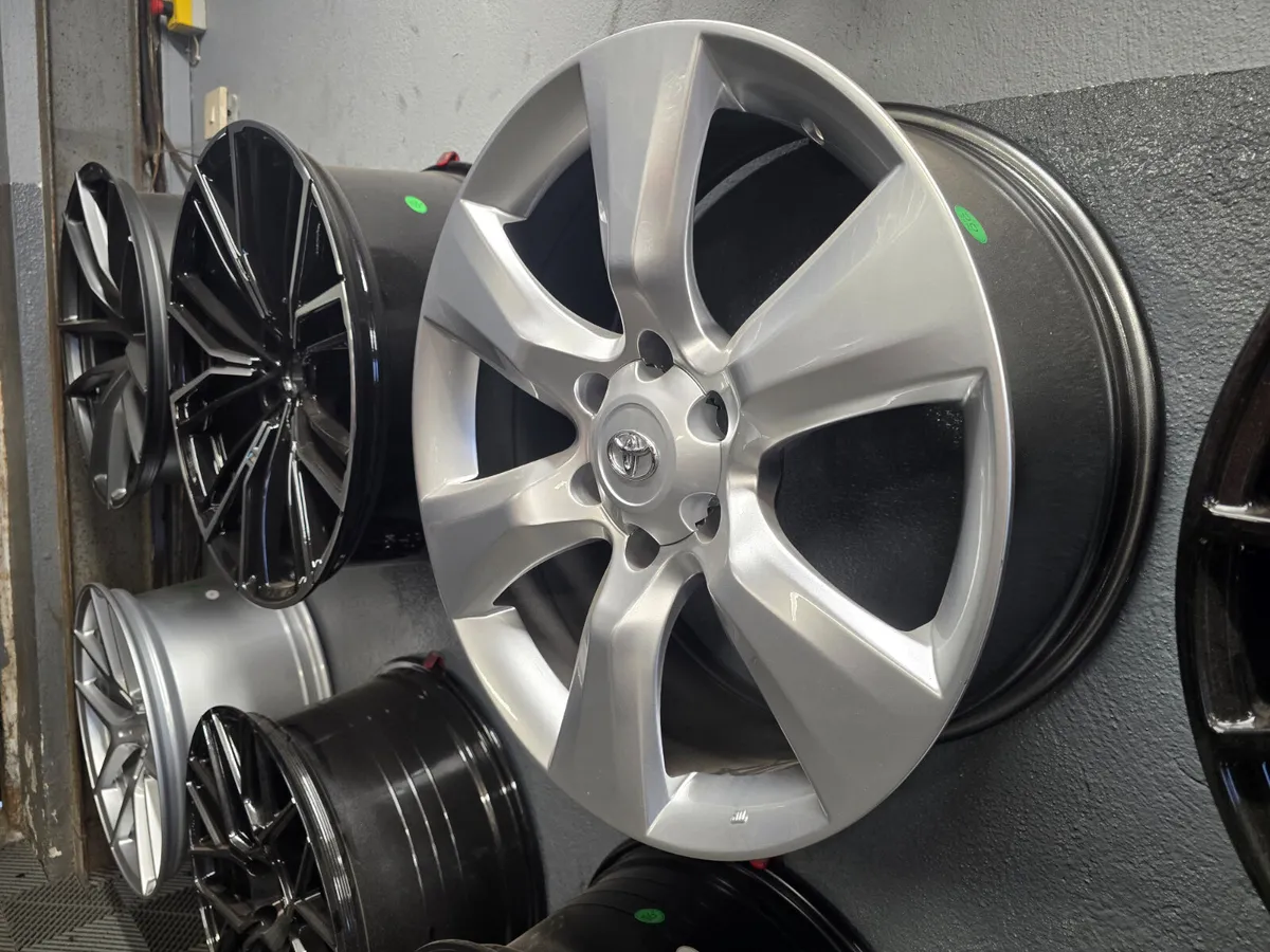 **Special** 20" Toyota LandCruiser Alloys
