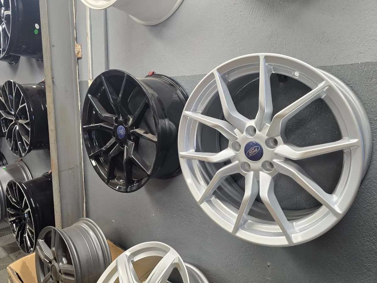 **Special** 18" Ford Focus RS Style