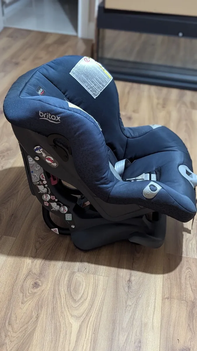 Britax child seat - Image 3