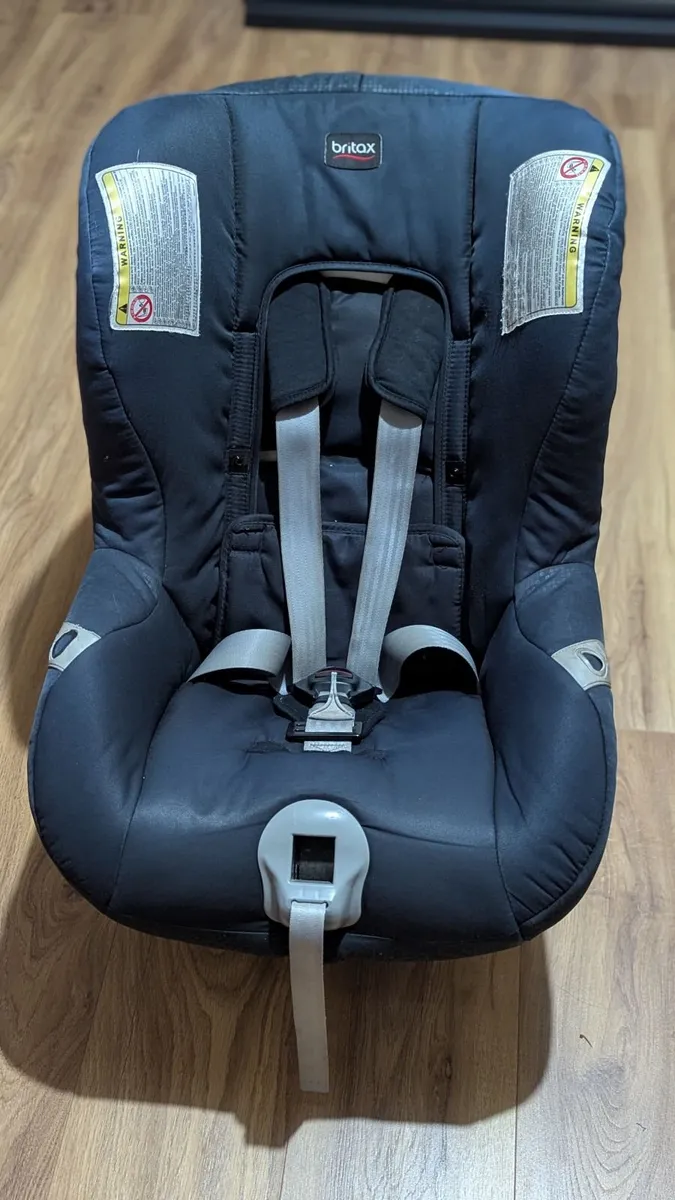 Britax child seat - Image 4