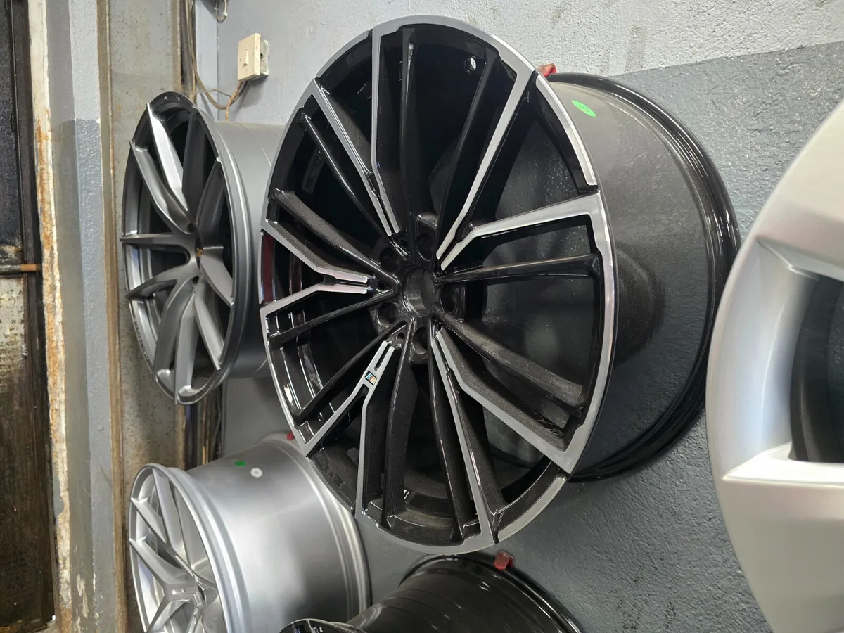 **Special** 20" BMW 846M Style