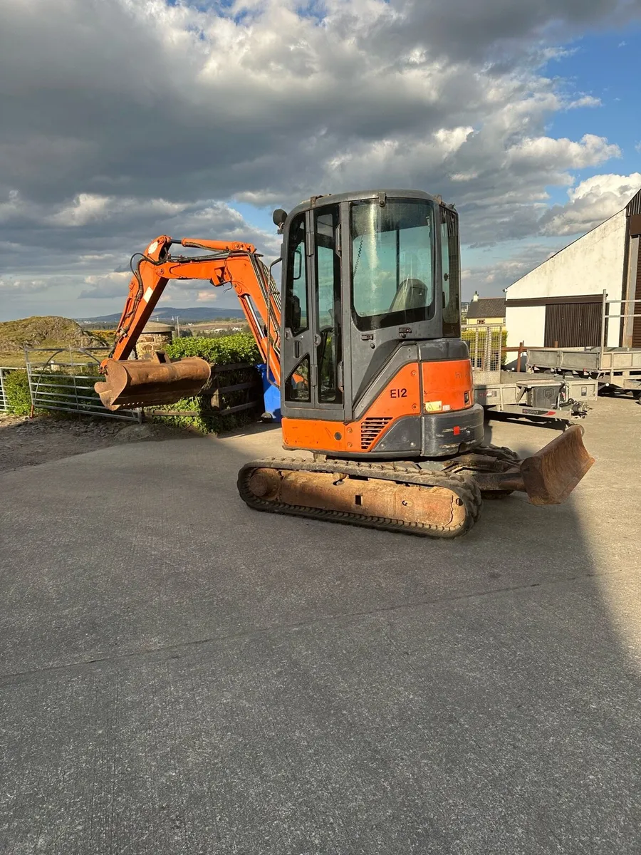 Hitachi digger - Image 2