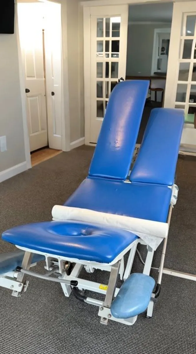 therapy chair and more - Image 2