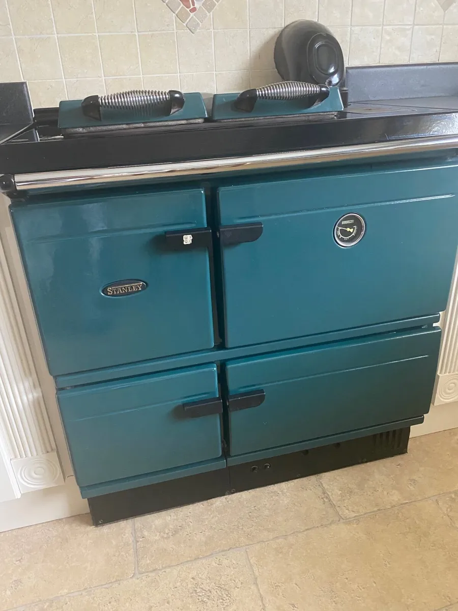 Stanley oil cooker - Image 1