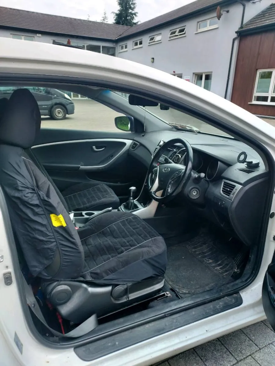 Hyundai I30 Commercial 1.4 Diesel - Image 3