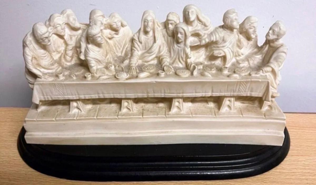 The Last Super Sculpture - Image 1