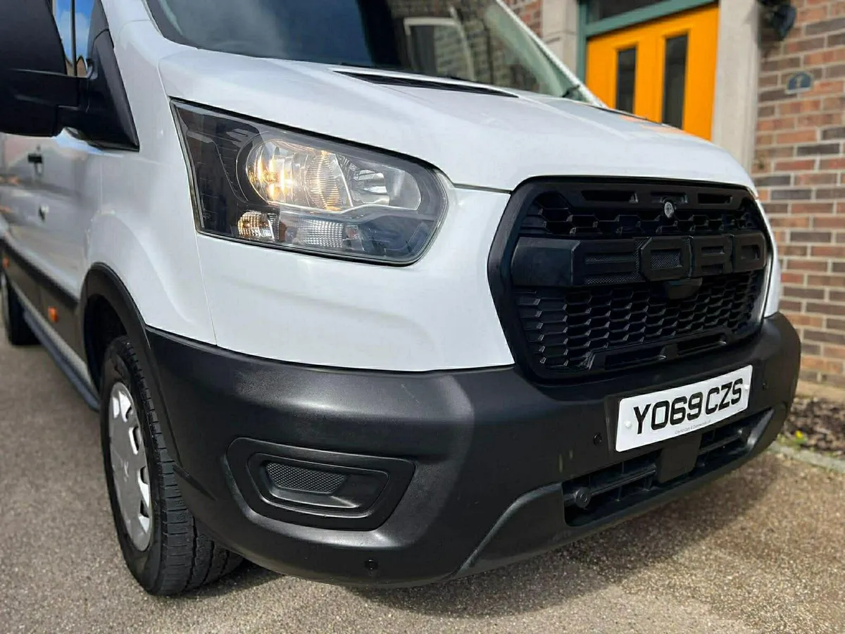 2020 ford transit 2.0d 8k - Image 3