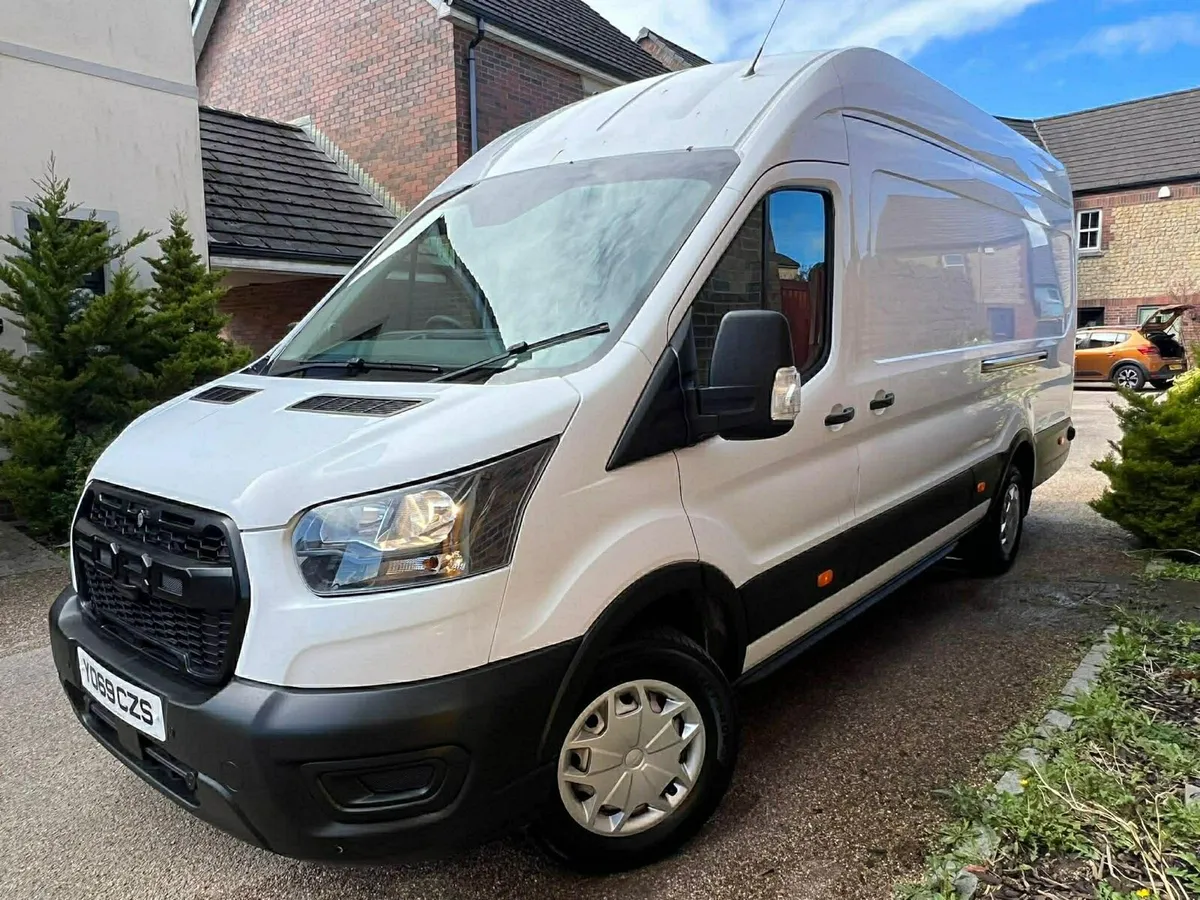 2020 ford transit 2.0d 8k - Image 4