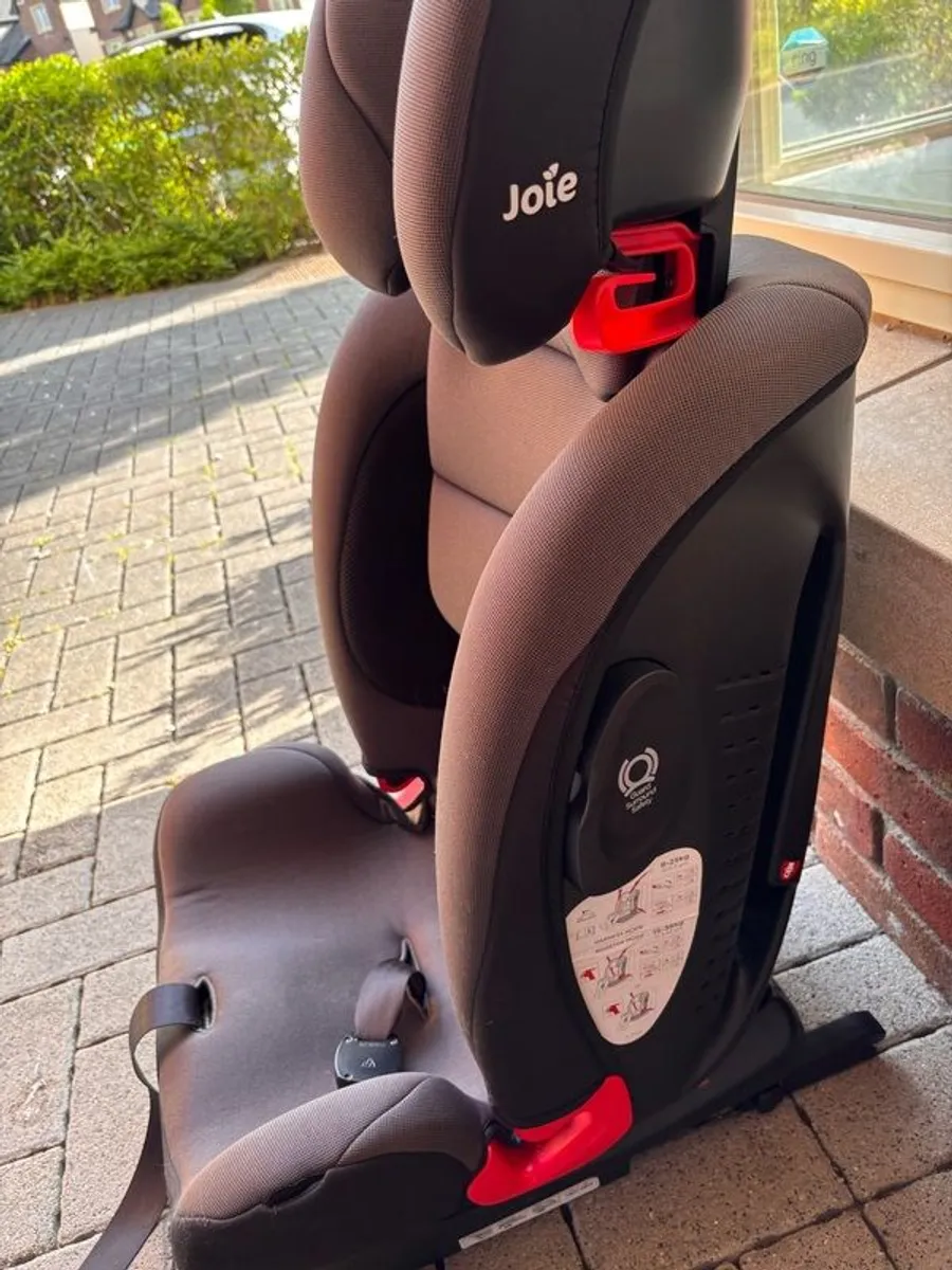 Jolie car seat 15-36 kg - Image 4