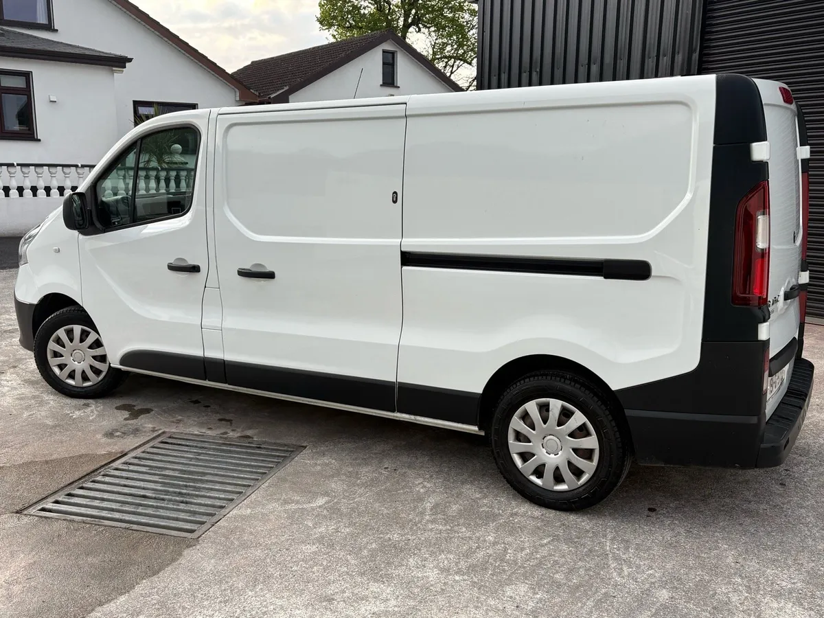 2019 Renault Traffic LWB (New DOE) - Image 3