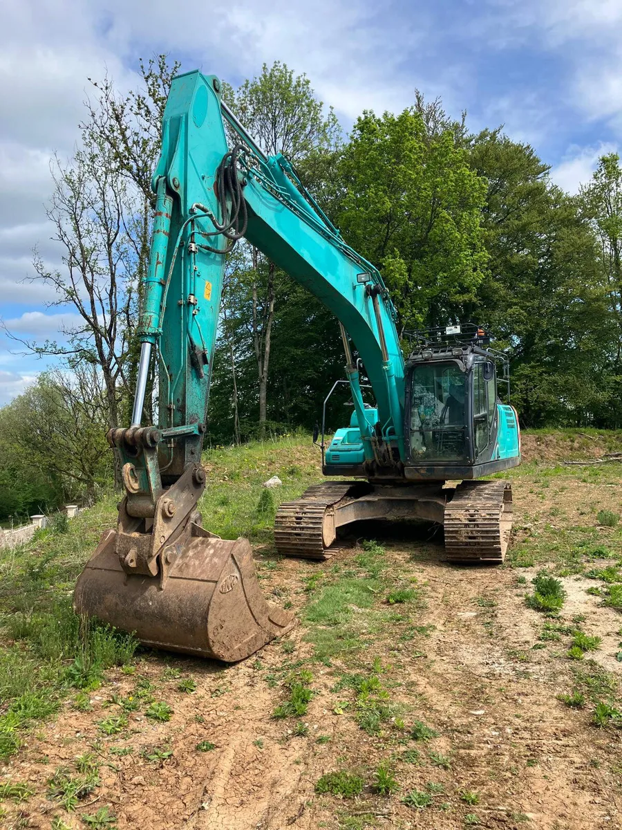 2017 kobelco SK210-10 - Image 2