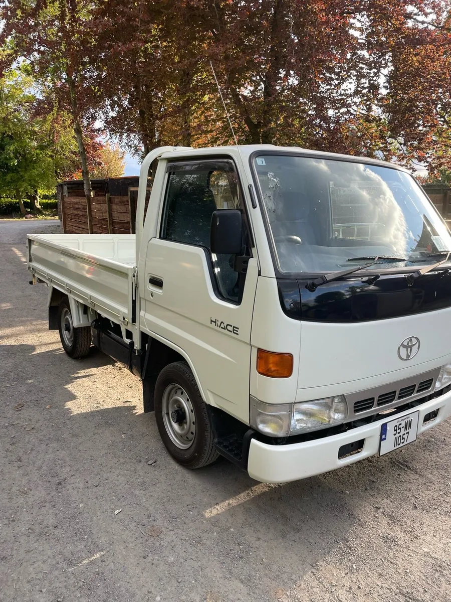 Toyota dyna - Image 2
