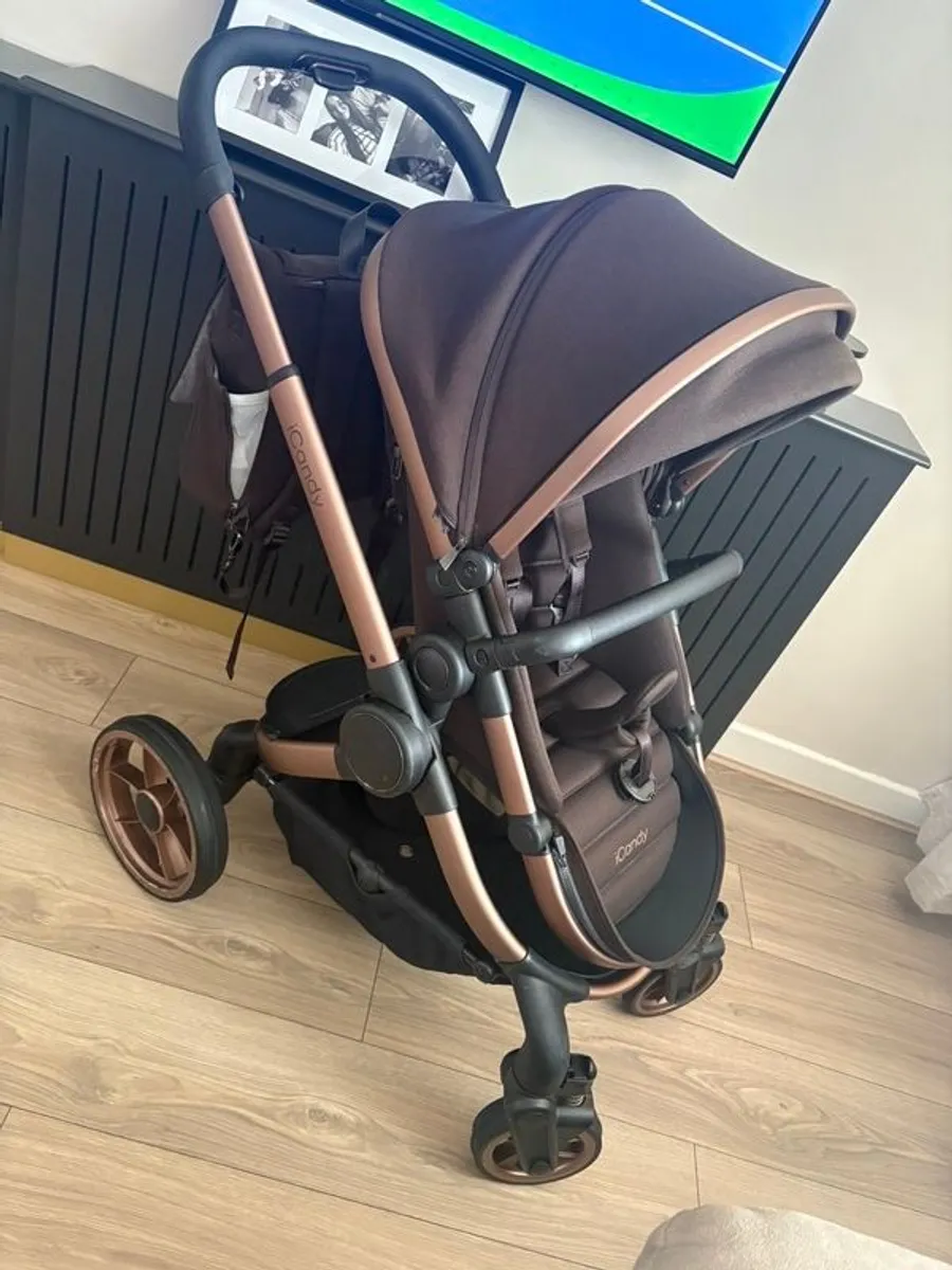 Pram - Image 2