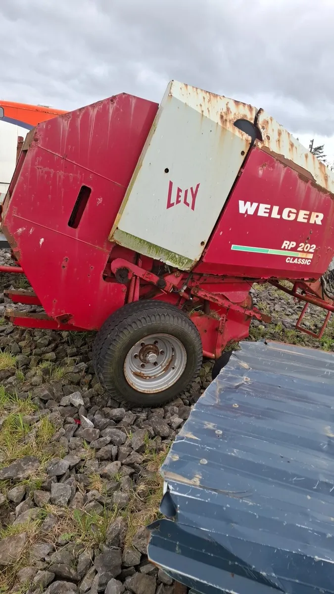 Baler and wrapper - Image 3