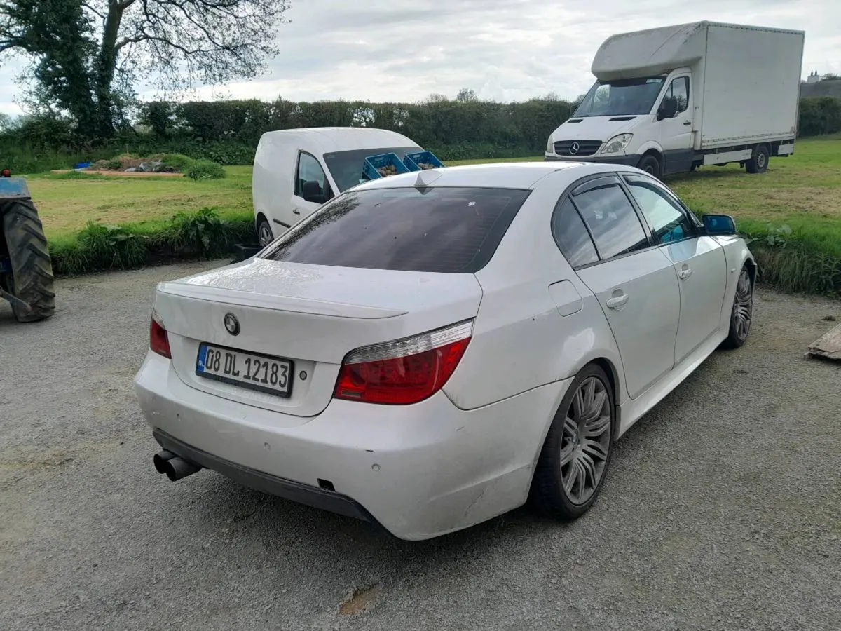 Mercedes Luton/BMW 520/Discovery 3#Parts - Image 2
