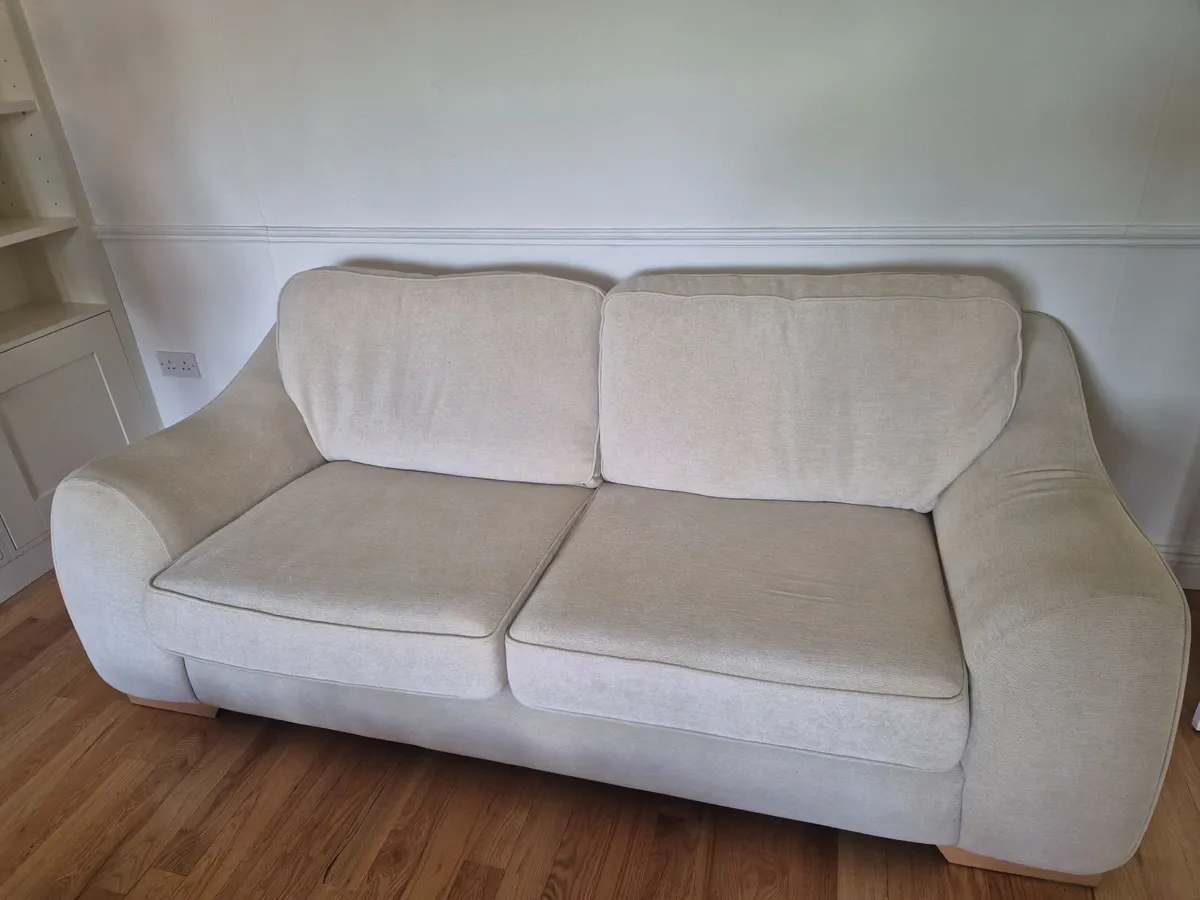 2 & 3 seater Sofa suite - Image 2