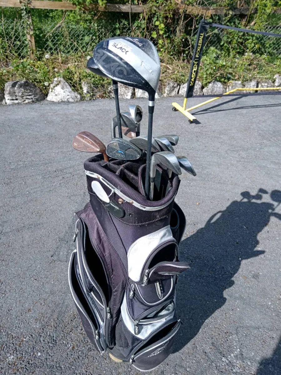 Golf clubs - Image 1