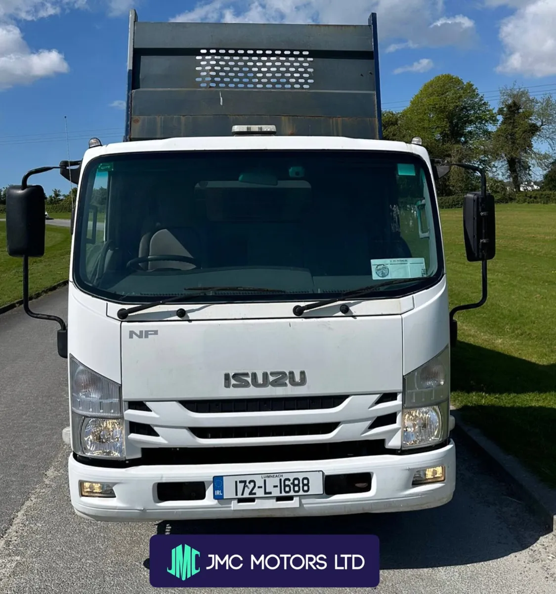 Isuzu Np 2017 3 Way Tipper - Image 4