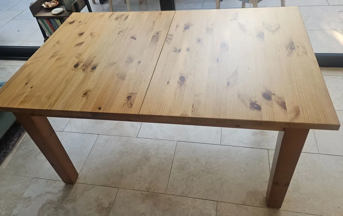 Dining table - Image 4