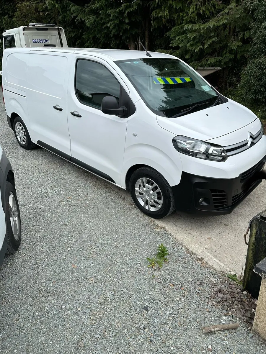 2022 Citroen Dispatch Van - Image 1