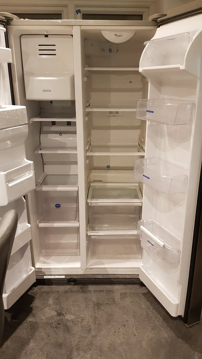 Whirlpool American Fridge Freezer - Image 2