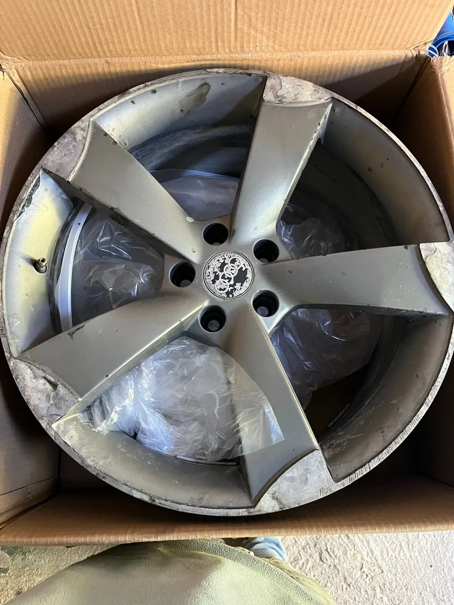 19” ttrs alloys - Image 4