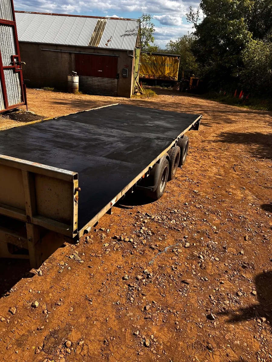 Flatbed trailer - Image 3