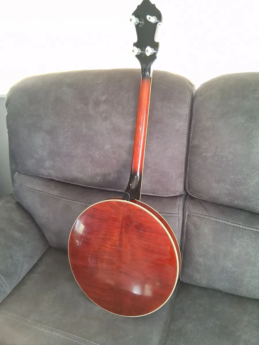 Banjo - Image 3