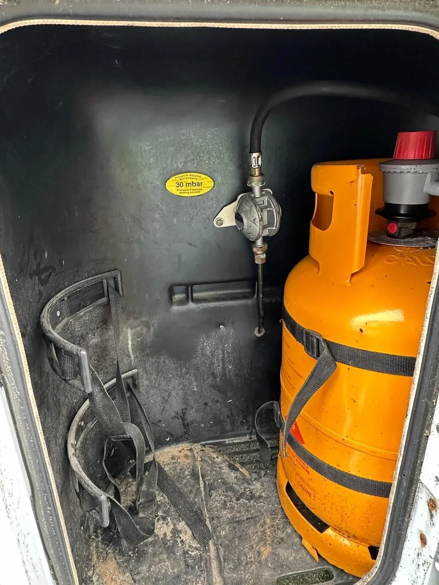 Campervan - Image 4