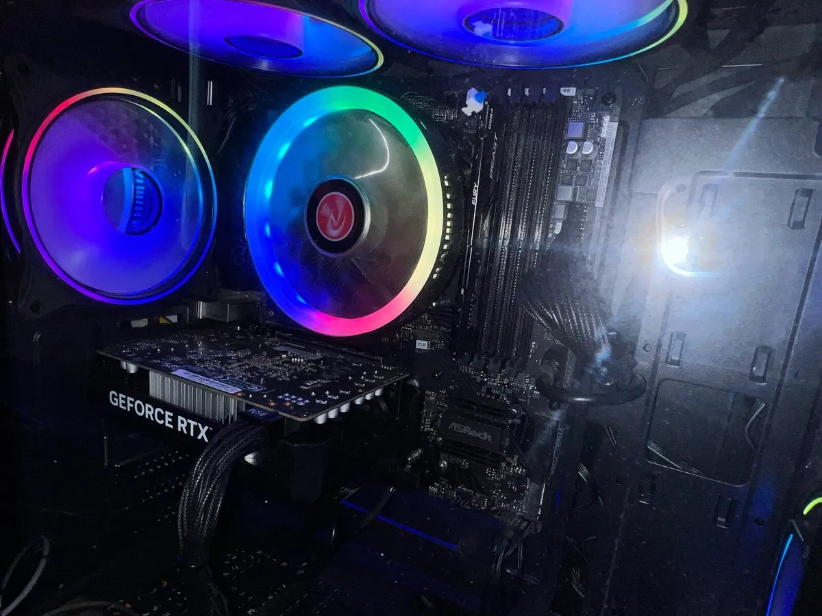 High-end Gaming PC - Rtx4060 / Ryzen 5 / 16GB Ram - Image 2