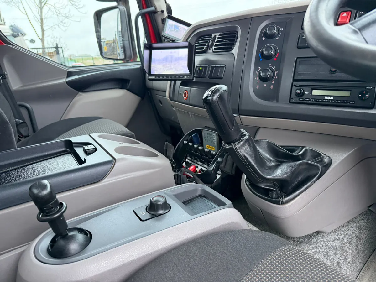 2015 Daf LF250 Crane Lorry 12Ton Palfinger - Image 4