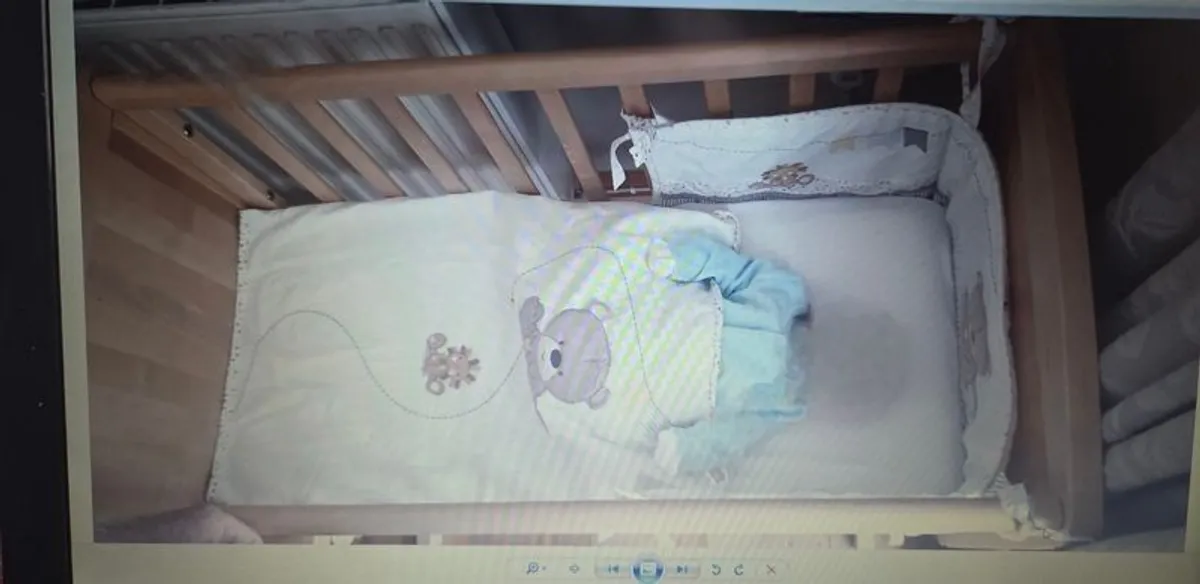 Bouncer and cot - Image 2