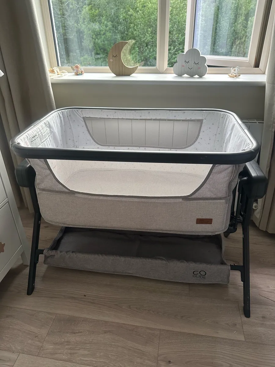 Baby elegance co glide next to me cot - Image 1