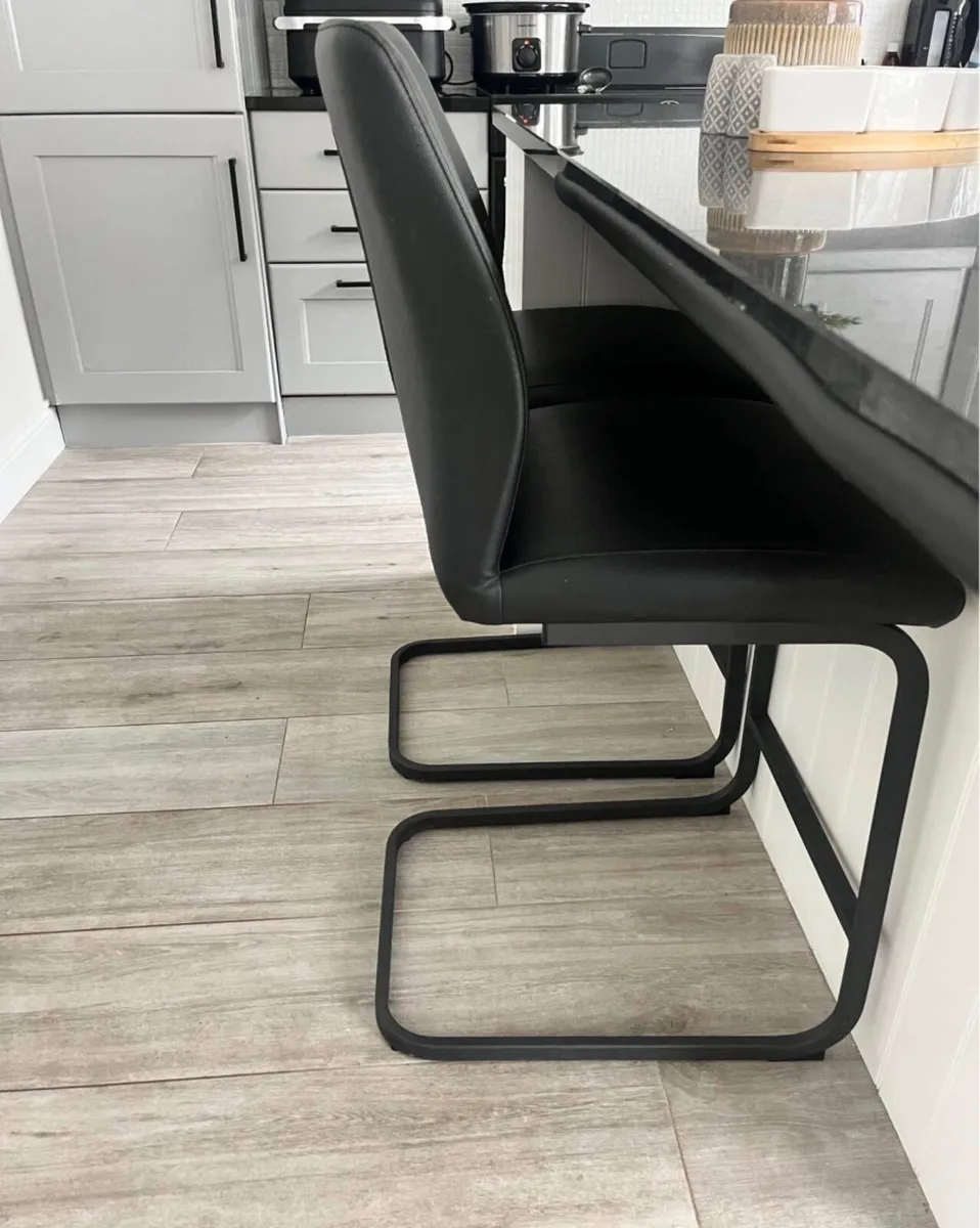 2 x Kitchen Breakfast Bar stools - Image 3