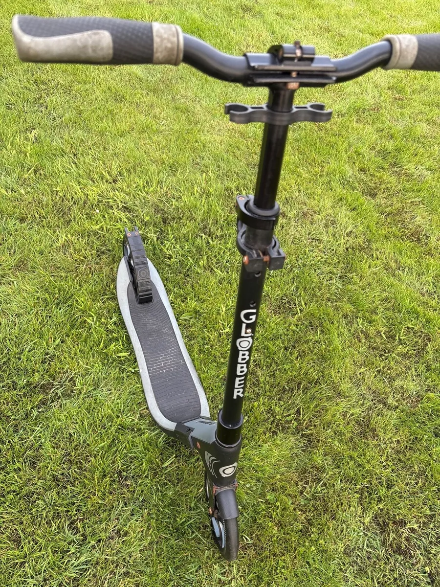 Globber Scooter - Image 4